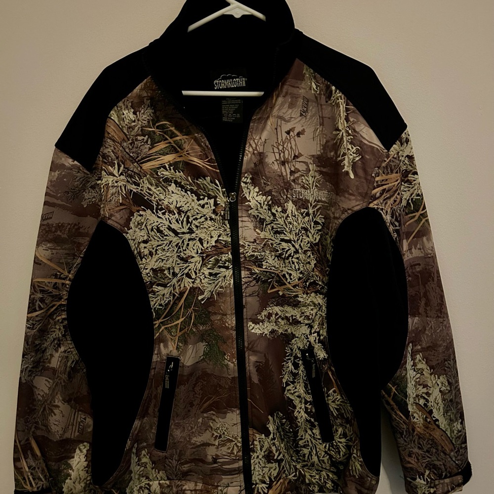 Men's Camouflage Jacket - Picture 4 of 5